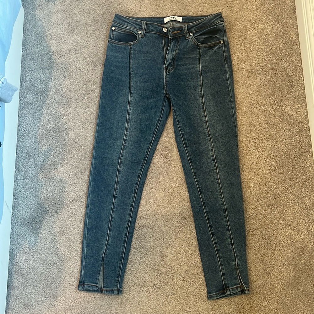 Skinny jeans
